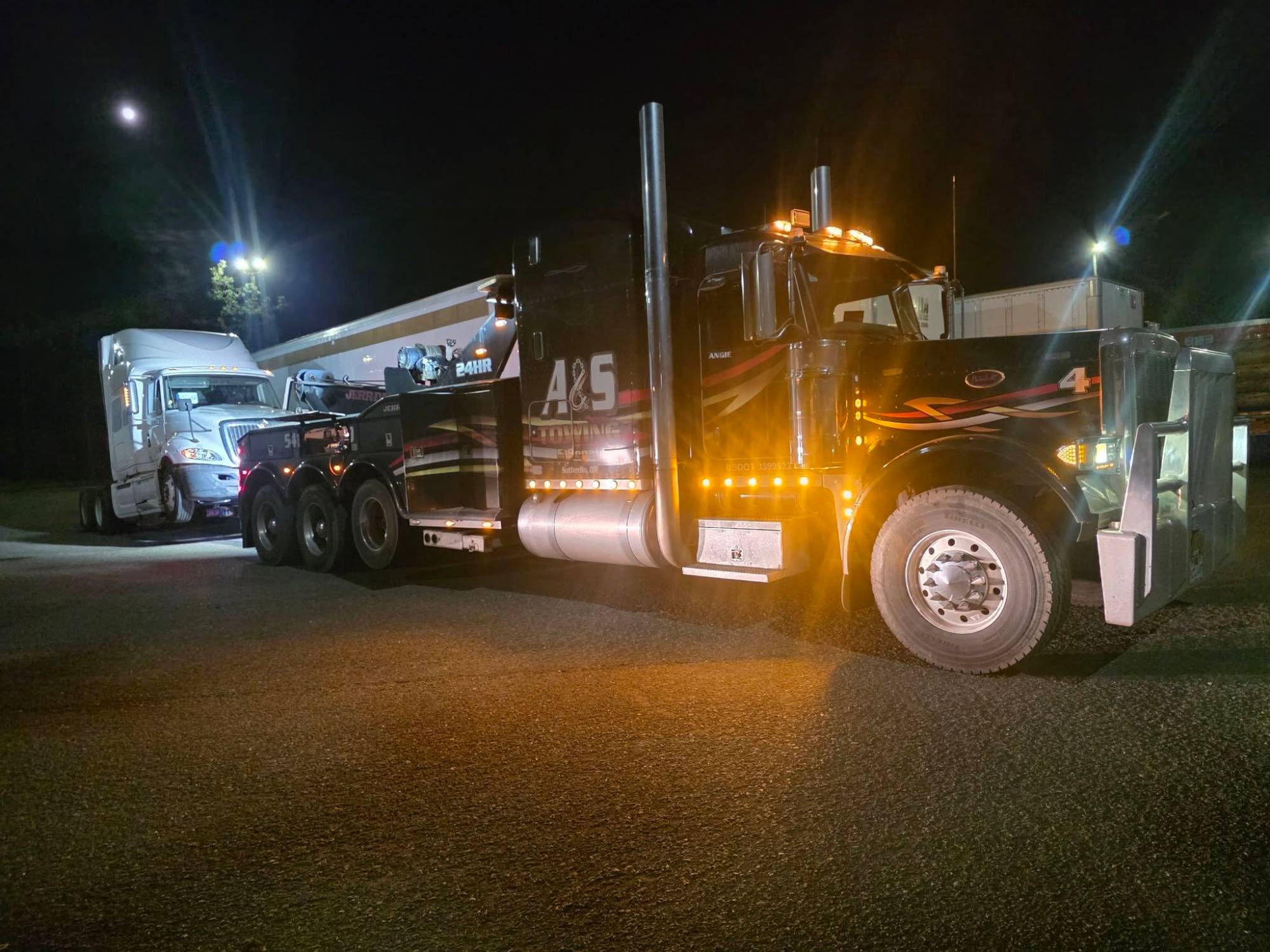 A&S heavy rig at night